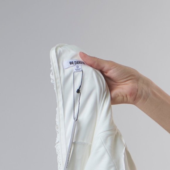 SOLD OUT 🏷 REVOLVE BB Dakota Lace Halter Dress - Picture 5 of 6